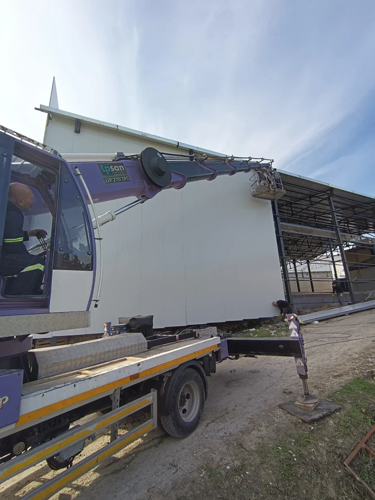 WhatsApp Image 2025-01-19 at 16.06.12