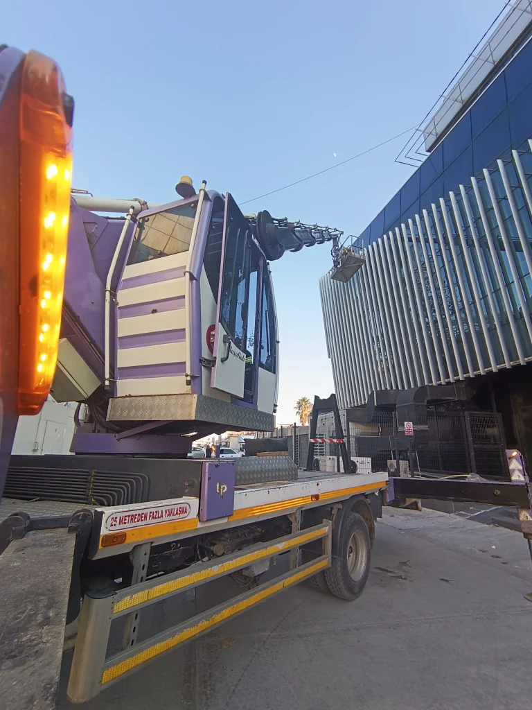 WhatsApp Image 2025-01-19 at 16.06.20